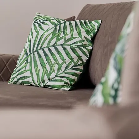 Otel Apartament Rodzinny Zaulek Rogozinski By Renters *