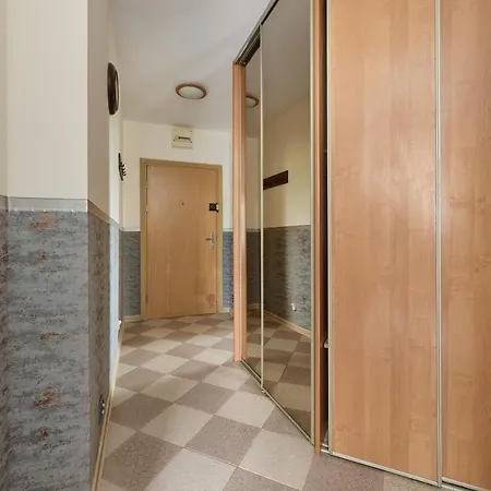 Apartament Rodzinny Zaulek Rogozinski By Renters * Wroclaw