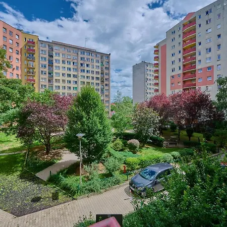 Apartament Rodzinny Zaulek Rogozinski By Renters * Wrocław