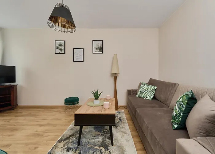 Apartament Rodzinny Zaulek Rogozinski By Renters * Vratislav