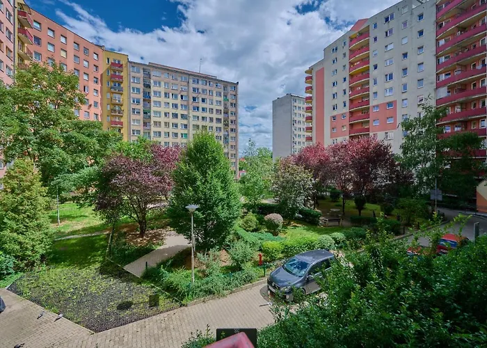 Apartament Rodzinny Zaulek Rogozinski By Renters * Vratislav